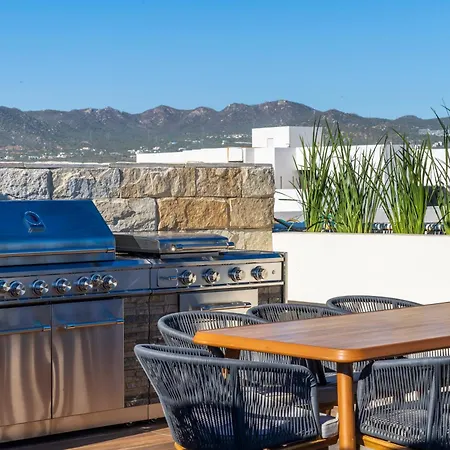 Apartment With Private Rooftop In Medano