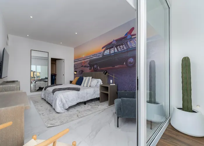 With Private Rooftop In Medano Apartamento