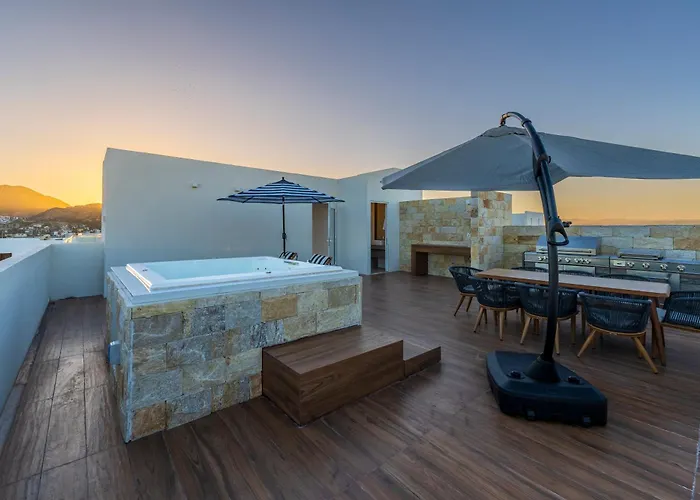 With Private Rooftop In Medano Apartamento *