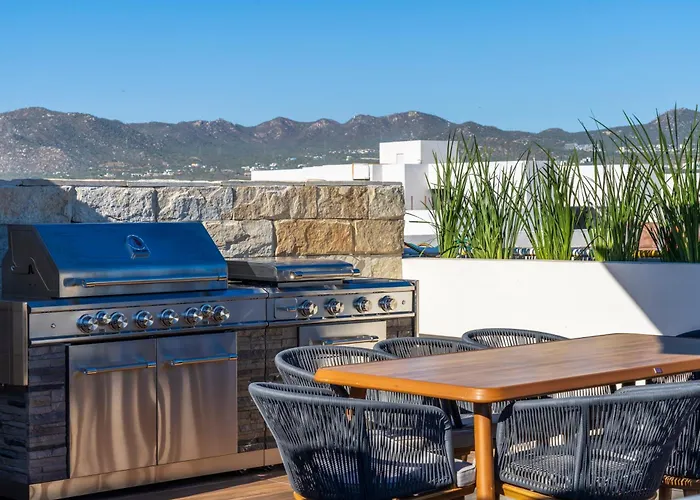 With Private Rooftop In Medano Apartamento Cabo San Lucas